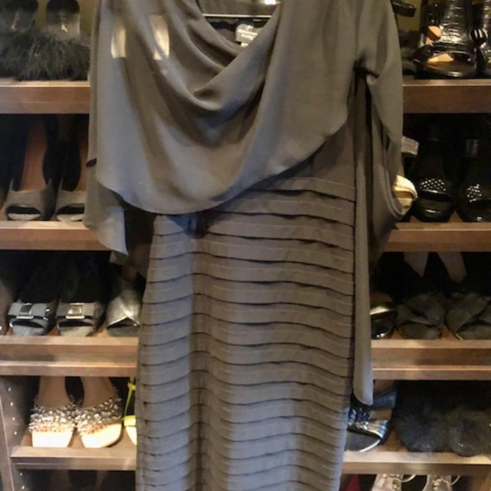 Bodycon Dress - Picture 5 of 5